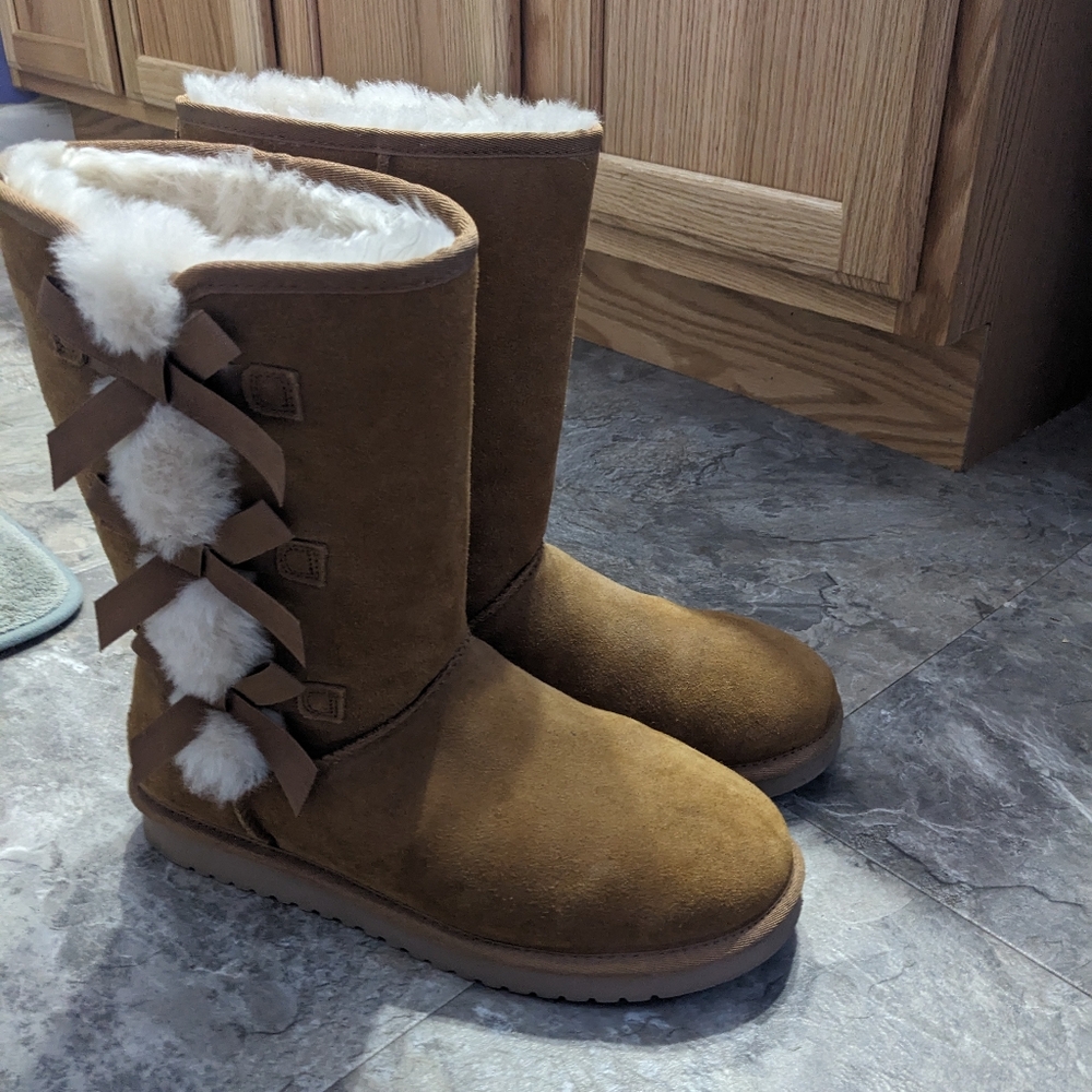 Kookaburra boots